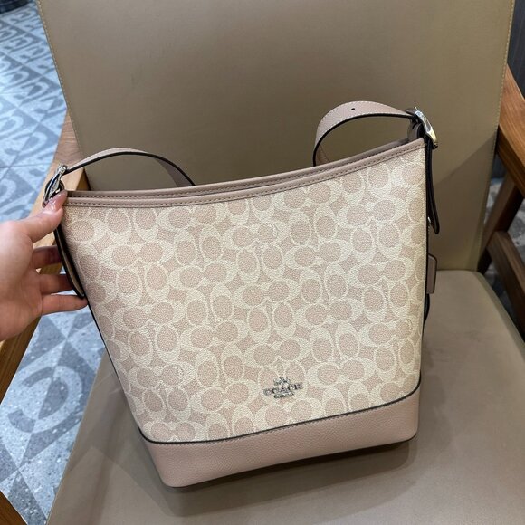 NWT Coach Jude Duffle Bag In Signature Canvas CBH20 - Picture 1 of 9